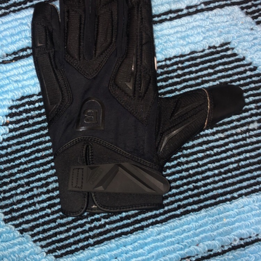 BATTLE Football Receiver Gloves - Picture 4 of 5